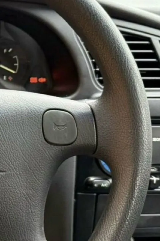 Продам ! ланос - chevrolet 1.5 дв. год 2008 / пробег 157 родного ! есть гур-кондей _ подушка безопасности электро _подемники / сигналка центральный замок, 2 ключа _есть газовое оборудывание евро 4 / лежит в гараже кому нада от дам )! резина зима проктически новая / машина реально уходина геометрия вся родная - любые проверки / в семье 4 года не когда не подводила в любое время года! цена 345 руб ( +79496585210) телеграм на 📞 звоните: +7(949)6585210 - фотография - 7