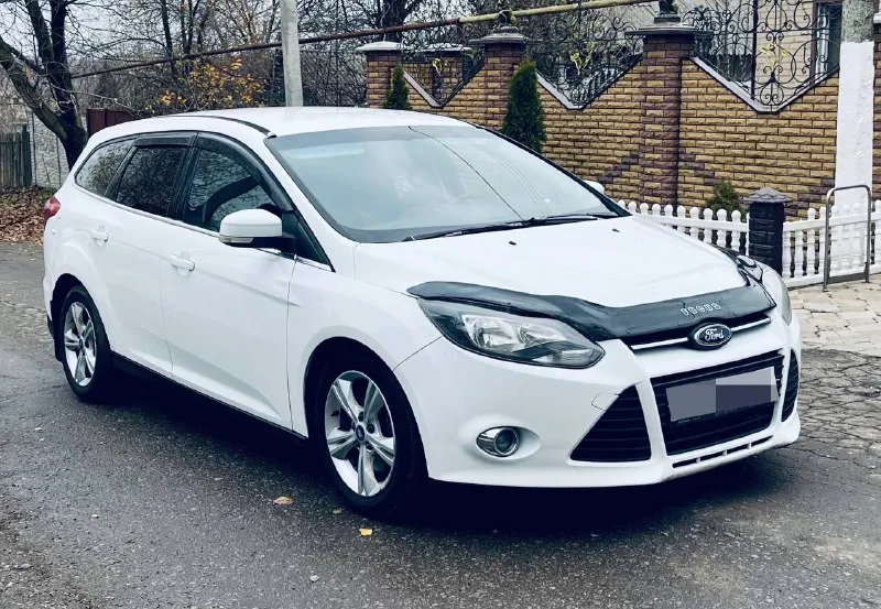 Продам автомобиль ford focus 3 (рестайлинг) 2012год 2.0 бенз. автомобиль в отличном состоянии(сел и... - фотография