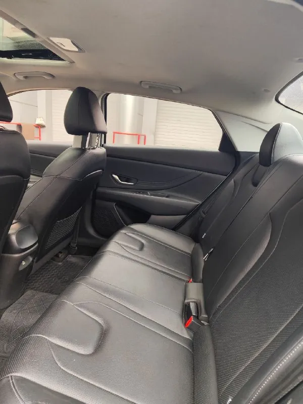 Hyundai elantra год выпуска - 2021 мотор - 1.5 бензин пробег - 75 тыс. км цена - 1 650 000 по птс я первый владелец автомобиль не битый, ни один болт не крутился. безопасность целая, стёкла родные. любые проверки на любом выбранном вами сто за ваш счёт. машина без юридических проблем, без запретов регистрационных действий, без арестов, штрафов, документы чистые. присутствую в мрэо при переоформлении. осмотр донецк только продажа. обмен не интересует. все вопросы по телефону +79493828233, телеграмм на этом же номере - фотография - 9