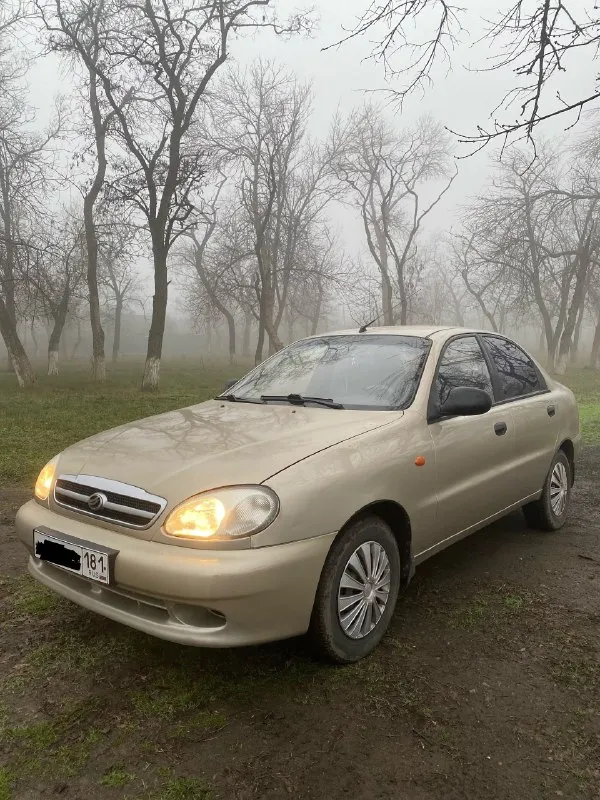 Продам машину daewoo lanos 2011 года выпуска, пробег: 144 тыс. км, на постоянном 181регионе, полное переоформление в мрэо от собственника без проблем! 2 хозяина в птс. машина в достойном состоянии, кузов без гнилы и ржавчины, днище в заводском состоянии, по технической части ничего делать не нужно, двигатель 1.5 опелевский, работает отлично! по электрике всё работает, коробка переключается мягко, ходовая часть не стучит, на данный момент авто вложений не требует! комплектации: кондиционер, стеклоподъёмники, гидроусилитель руля, обогрев заднего стекла, центральный замок, хорошая музыка с 2-х диновой магнитолой, камера заднего вида, зеркало видеорегистратор. резина зимняя. цена 320 тысяч рублей с торгом. осмотр в городе перевальск / алчевск, телефон +79591641613 (лугаком), +79590143378 miranda 📞 звоните: +7(959)1641613 - фотография - 6