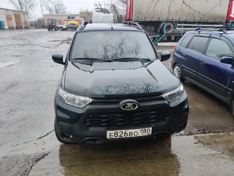 Днр цена - 1.050.000₽ телефон +7949-346-97-08 марка - нива тревел год выпуска - 2023 привод - полный пробег - 64000 км # - работает идеально без задиров! без каких либо звуков и шумов, как на холодную так и на горячую! коробка - работает идеально! автомобиль полностью обслужен! комплектации богатая - заводской большой монитор с навигацией и bluetooth. подогрев передних сидений. кожаный салон. круиз контроль. заводские диски r 16. электро-подогрев лобового стекла. подогрев зеркал. камера заднего вида. музыка. регулировка водительского сидения по высоте и поясничного отдела. кондиционер. авс. 2 комплекта резины. звоните в любое время, если не доступен звоните еще раз связь плохая! 📞 +7(949)346-97-08 📲 tg: сергей 📞 +7(949)3469708 📲 tg: сергей 📞 звоните: +7(949)3469708 - фотография - 2