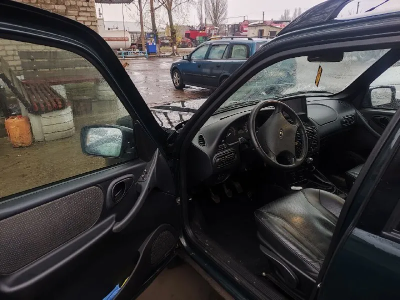 Днр цена - 1.050.000₽ телефон +7949-346-97-08 марка - нива тревел год выпуска - 2023 привод - полный пробег - 64000 км # - работает идеально без задиров! без каких либо звуков и шумов, как на холодную так и на горячую! коробка - работает идеально! автомобиль полностью обслужен! комплектации богатая - заводской большой монитор с навигацией и bluetooth. подогрев передних сидений. кожаный салон. круиз контроль. заводские диски r 16. электро-подогрев лобового стекла. подогрев зеркал. камера заднего вида. музыка. регулировка водительского сидения по высоте и поясничного отдела. кондиционер. авс. 2 комплекта резины. звоните в любое время, если не доступен звоните еще раз связь плохая! 📞 +7(949)346-97-08 📲 tg: сергей 📞 +7(949)3469708 📲 tg: сергей 📞 звоните: +7(949)3469708 - фотография - 5