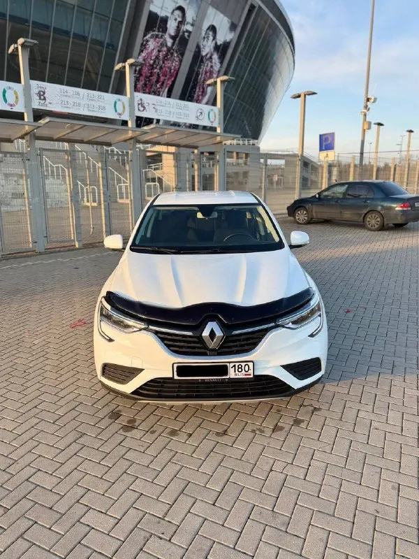 Продам паркетник renault arkana 2022 г. в. в отличном состоянии. 1.6 бензин, коробка автомат. пробег 109 000 км. один хозяин. шикарная комплектация! бесключевой доступ и система старт-стоп, климат-контроль, подогрев сидений, руля и лобового, установлен электро фен, печка дует теплым сразу, оптика передняя led pure vision, светит очень ярко, задняя диодная, круиз-контроль, парктроники, датчик света и дождя, интеллектуальные помощники esp, asr, hsa, bas, ebd и много всего еще. дорогая магнитола на андроиде со всеми возможными функциями. компоновка двигателя и трансмиссии самая надежная в линейке. недавно пройдено большое то. всегда обслуживали на официальном сервисе. сервисная книжка и инструкция по эксплуатации имеется. очень экономичный расход трасса 5.5 город 7.4. большой багажник и высокий клиренс. два комплекта резины в отличном состоянии. причина продажи, купили новый автомобиль, а этот стоит в гараже. цена 1 330 000. осмотр донецк, центр. +7 (949) 089-35-30 - фотография - 5