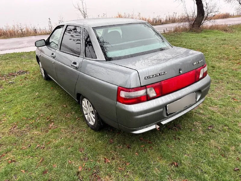 Продам 2110 богдан год 2012 двигатель 16 16 клапанная работает ровно в коробке поменял масло и работает отлично ничего не выбивает не хрустит по коробки по электрике нет никаких проблем хорошая сигнализация поставил новые фары новые лампочки по кузову в хорошем состоянии делать абсолютно ничего не надо все уже сделал дальше интересующие вас вопросы набирайте по номеру телефона или в лс +79494324895 цена 315 + торг осмотр город донецк и мариуполь 📞 звоните: +7(949)4324895 - фотография - 4