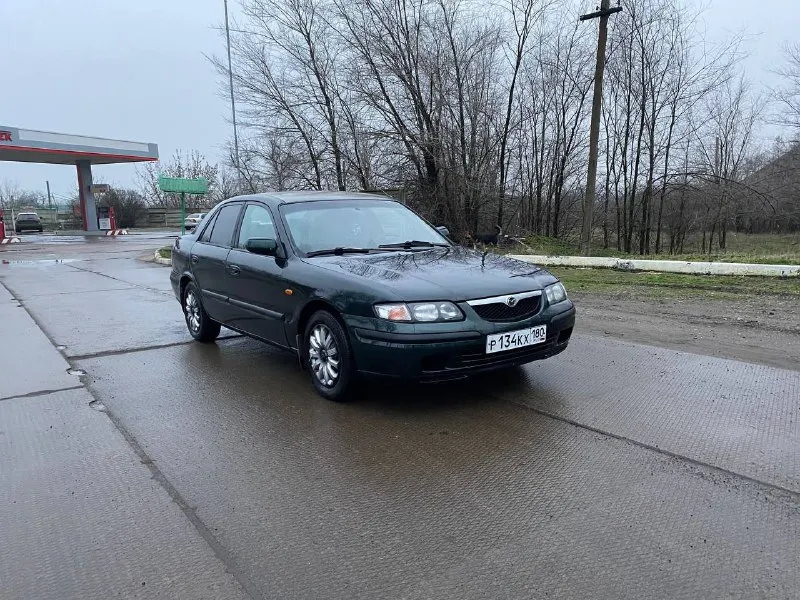 Продаю мазду 626 1998 год мотор 2.0 механика состояние хорошее цена 245₽, днище, пороги целые, технически все нормально, гидроусилитель, стеклоподъемник, кондиционер, мотор коробка работают хорошо, ходовая перебиралась, документы в порядке, переоформление в мрэо, осмотр макеевка, вопросы по тел +79494936731 или +79493145487 торг - фотография - 1