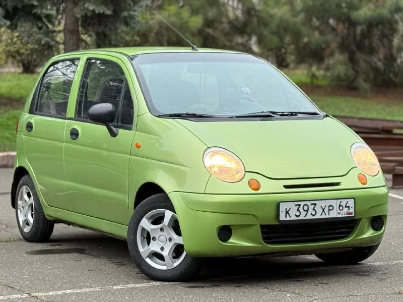 ❗❗❗ срочная продажа авто внимание коробка автомат в продаже ⚡⚡⚡daewo matiz⚡⚡⚡ машина в идеальном состоянии просто 💥💨💯 объем 0.8 кпп автомат полностью исправная ходовая авто без вложений в идеальном состоянии ни гнили ни ржи и без намёков на это авто 2005 года хорошая комплектация салон аккуратный и опрятный все что должно работать работает электростеклоподъемники обогрев заднего стекла хорошая магнитола гур кондиционер работает пробег 128.000 родной двигатель шепчет 🫀 звонить по номеру +79514997205 +79495608789 цена 355.000 в комплекте с зимней резиной город донецк хороший торг реальным покупателям полное переоформление в мрэо связь тг, ватсап +79495608789 +79514997205 📞 звоните: +7(949)5608789 - фотография - 2