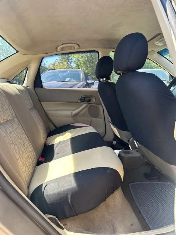 Марка: ford модель: focus год выпуска: 2004 пробег: 84 000 миль объём двигателя: 2.0 кпп: автоматическая тип двигателя: бензиновый привод: передний цена: 300 000 рублей. номера телефонов для связи: +7 (949) 329-03-29 +7 (949) 308-75-81 - фотография - 7