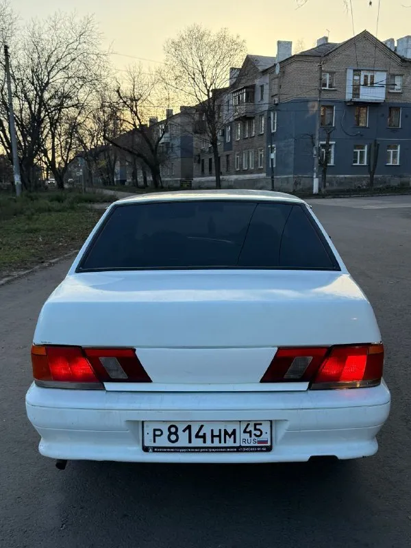 Ваз 2115 (2011 год) 1.6 8v в очень хорошем техническом состоянии ! ! ! цена 185 тыс ! двигатель не троит, не дымит, едет очень хорошо. кпп - без нареканий. кузов в достойном состоянии, без дыр и гнили, стаканы ланжероны, все силовые части целые. естественно есть моменты по лкп, всё таки не новая машина. в целом всё нормально. пятнашка бодрая, вид имеет 🔥 авто по технике прям очень хорошее, никаких вложений не требует. ходовая вся новая едет мягко. дорогу держит хорошо. по электрике все исправно. салон ухоженный, чистый. резина хорошая. стоит сигналка. музыка, bt, aux 4 динамика. документы в полном порядке. цена адекватная 2011 год ! торг строго минимальный. на бак бензина. осмотр макеевка +79493147884 📞 звоните: +7(949)3147884 - фотография - 5