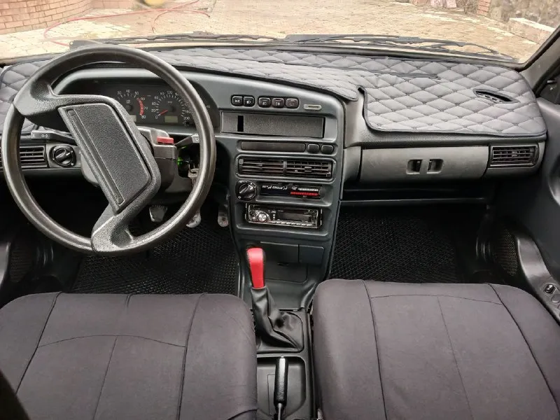 Продам ваз 2115 2006 г 1.5 8 клп, дно пороги стаканы в порядке, сел поехал, цена 240 тыс торг на бензин! +79495352306 пгт мелекино 📲 tg: 13 📞 звоните: +7(949)5352306 - фотография - 5