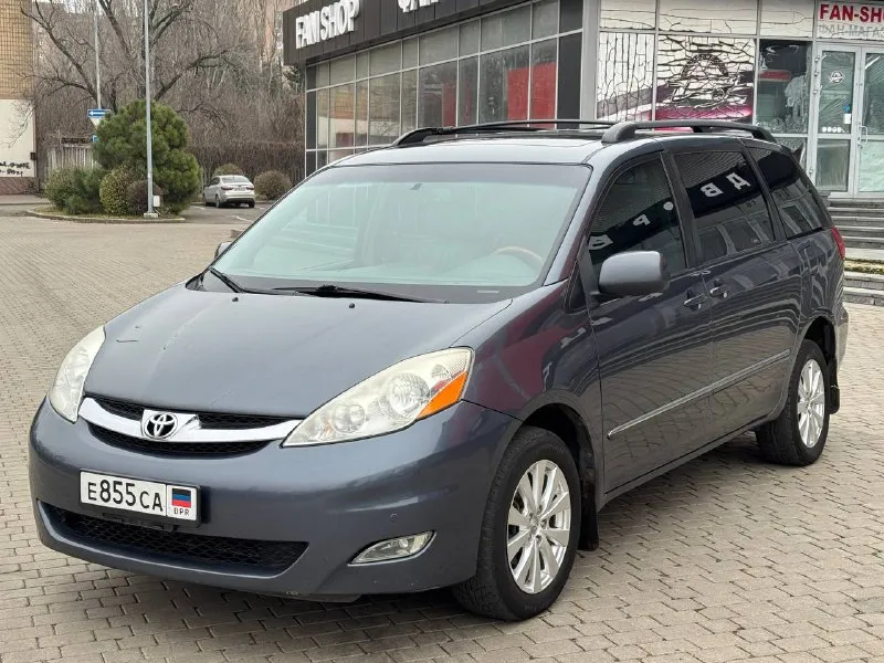 Продам тойота сиенна 2009 года, двигатель 3.5, автомобиль без подкрасов всё в идеальном состоянии, п... - фотография