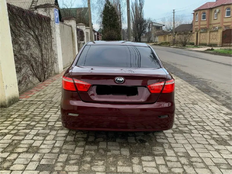 Доброго времени суток ✅ продам lifan solano 2 по документам полный порядок год 2016 автомобиль в идеальном состоянии в родной краски состояние без гнили автомобиль вложений не требует ходовая часть 5+ мотор 1,5🔥 работает часики без лишний звуков коробка включается как положено ! дно пороги целые без гнили стаканы лонжероны заводские ) без гнили ) автомобиль в дтп не участвовал ! салон чистый не прокуренный не затертый резина зима ❄️. все остальные интересующие вопросы по телефону цена авто 520 т реальному покупателю торг ! при осмотре авто ! связь со мной +79498443277 📞 звоните: +7(949)8443277 - фотография - 3