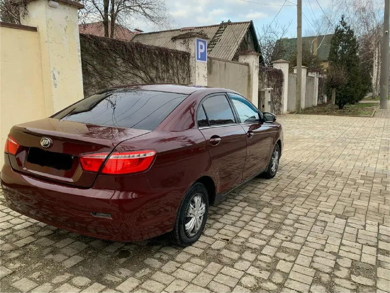 Доброго времени суток ✅ продам lifan solano 2 по документам полный порядок год 2016 автомобиль в идеальном состоянии в родной краски состояние без гнили автомобиль вложений не требует ходовая часть 5+ мотор 1,5🔥 работает часики без лишний звуков коробка включается как положено ! дно пороги целые без гнили стаканы лонжероны заводские ) без гнили ) автомобиль в дтп не участвовал ! салон чистый не прокуренный не затертый резина зима ❄️. все остальные интересующие вопросы по телефону цена авто 520 т реальному покупателю торг ! при осмотре авто ! связь со мной +79498443277 📞 звоните: +7(949)8443277 - фотография - 5