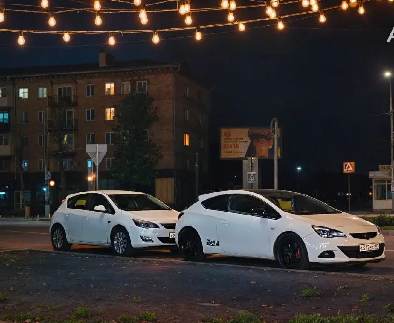 Продам opel astra j gtc p-j/sw 2012 года пробег 196 т. км. автомобиль в хорошем-бережном состоянии, масла и расходники меняли своевременно, масло заливаю исключительно ravenol 5w40. предоставлю всё, что менял, за время владения ею. машина полностью зашумлена, также есть возможность подключения сабвуфера. кузов в отличном состоянии: рыжиков, вздутышей-нет! кондиционер заправлен и работает очень хорошо). была заменена передняя подвеска, колодки, масло в кпп, сальники приводов, все прокладки теплообменника и новый радиатор теплообменника, помпа gates. более детально расскажу, кому интересно. двигатель 1.8 (140 л. с) на механике 5-ти ступке. в 09 месяце сделан хороший выхлоп с раздвоением под диффузор. чехлы, которые были перешиты в ателье под стиль golf gti, родные сиденья в хорошем состоянии. на данный момент на автомобиле стоят 18“ диски с летней низкопрофильной резиной, в комплект отдам зимнюю с профилем выше. автомобиль не был в дтп. по документам всё отлично, штрафов, запретов ничего таког 📞 звоните: +7(959)1505573 - фотография - 10