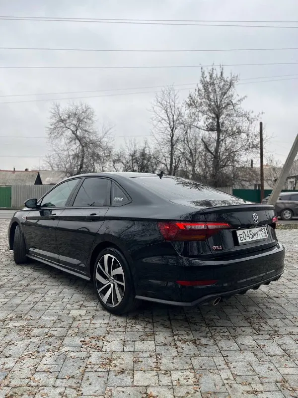 Продам volkswagen jetta gli 2019 года 2.0 турбо, коробка dsg dq-381. пробег 88 тыс. км. цена 2.3 🍋 антрацит +79591884355 📞 звоните: +7(959)1884355 - фотография - 3
