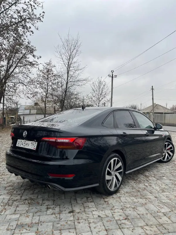Продам volkswagen jetta gli 2019 года 2.0 турбо, коробка dsg dq-381. пробег 88 тыс. км. цена 2.3 🍋 антрацит +79591884355 📞 звоните: +7(959)1884355 - фотография - 4