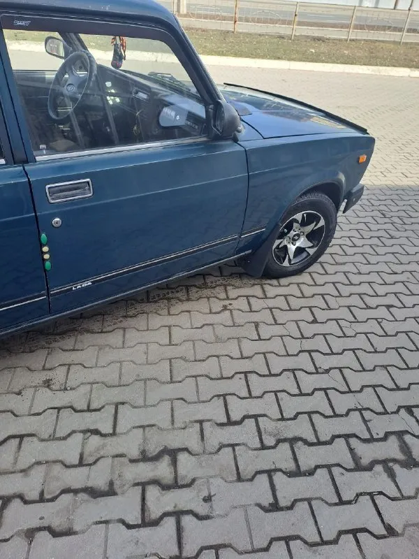 Продам авто 190к ру в состоянии отличном 2003г пробег 130 тыс км оригинального хранение гаражное новая, резина хорошие колонки кожаный салон новый (чехлы расходники поменяли 14 дней назад-сел и поехал масла меняю на 8000тыс бодрая авто сборка россия стоит газ евро 2 все вопросы по телефону +79497131263 мариуполь 📲 tg: @morro1983 📞 звоните: +7(949)7131263 - фотография - 2