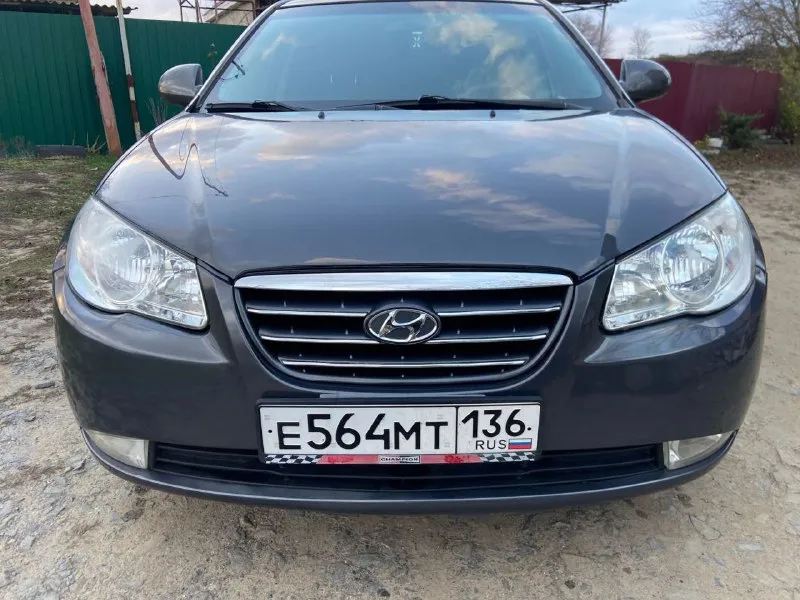 В продаже хундай элантра год 2010 коробка автомат кузов без гнили, и ржавчины отличная комплектация авто без вложений, цена 720,000 торг обмен +7949-850-18-31 телеграм +79054590111также и звоним 📞 на этот номер - фотография - 2