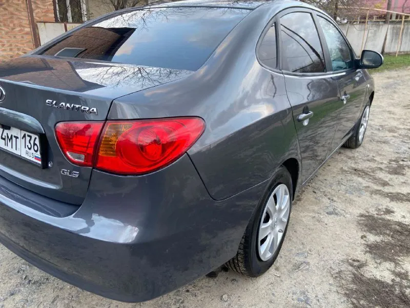 В продаже хундай элантра год 2010 коробка автомат кузов без гнили, и ржавчины отличная комплектация авто без вложений, цена 720,000 торг обмен +7949-850-18-31 телеграм +79054590111также и звоним 📞 на этот номер - фотография - 4