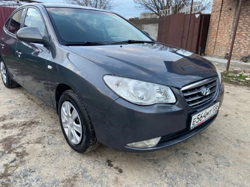 В продаже хундай элантра год 2010 коробка автомат кузов без гнили, и ржавчины отличная комплектация авто без вложений, цена 720,000 торг обмен +7949-850-18-31 телеграм +79054590111также и звоним 📞 на этот номер - фотография - 7