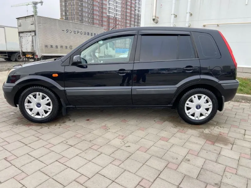 В продаже форд фьюжн год 2008 мотор 1,6коробка автомат кузов без гнили, и ржавчины авто без вложений на зимней резине цена 610 тел +79498501831 телеграм +79054590111 - фотография - 10