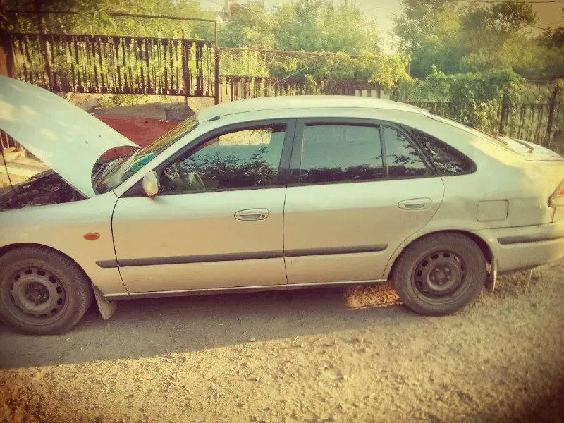 Продам mazda 626 ексклюзив с контрактным двигателем пробег 60тыс, цена 150 тыс все вопросы по телефо... - фотография