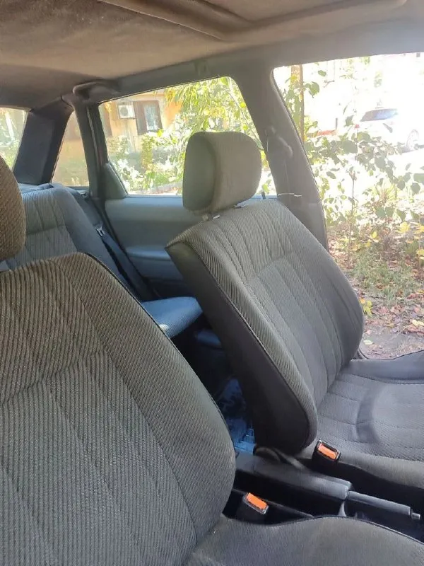 Volkswagen passat b3,1990, двс 1,8 бензин. после капремонта двс 30000км. расход по трассе 7,5,по городу 10. цена 200.000руб. торг. контактный телефон +79493159799 📞 звоните: +7(949)3159799 - фотография - 9