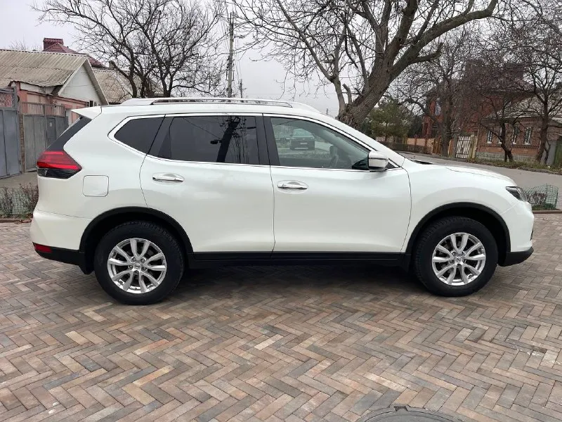 Nissan x-trail 2019г. цена 1.800.000р. 2.0i (147 л. с.) автомат (7 ст) пробег 87 тыс один хозяин☝️ официальный авто, куплен и обслужен у оф. дилера колёса зима и лето🎁🎁 салон кожа без ключевой доступ кнопка start/stop тонировка обогрев сидений обогрев лобового стекла климат контроль круиз контроль полноцветный дисплей led фары датчики дождя и света колеса r17 электропривод зеркал парктроники, камера заднего вида мультируль тел: +79499717949 осмотр донецк ватсап, телеграмм +79779106272 📲 tg: сергей 📞 звоните: +7(949)9717949 - фотография - 4