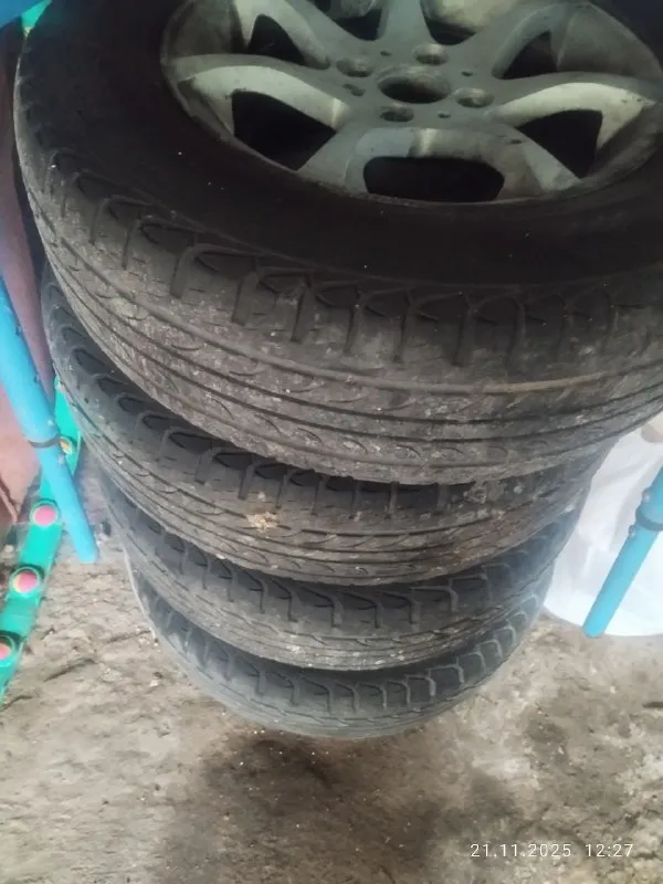 Продам ваз 2109. 1992 года газ. музыка + лето на титанах цена 210.торг все вопросы по телефону +79490036419 - фотография - 10