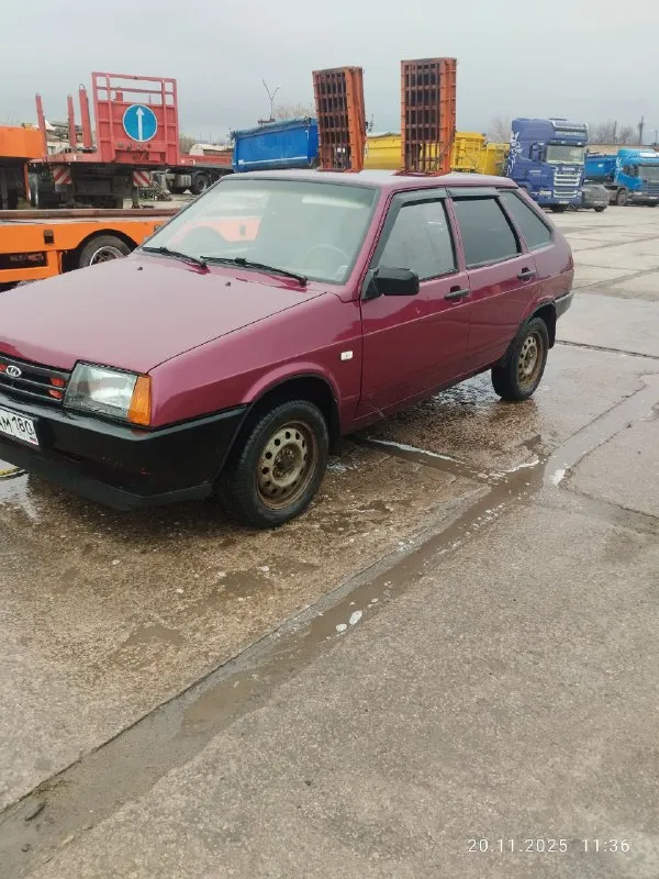 Продам ваз 2109. 1992 года газ. музыка + лето на титанах цена 210.торг все вопросы по телефону +79490036419 - фотография - 4