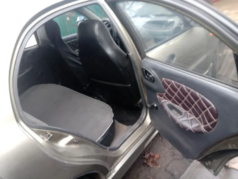 Продам daewoo сенс 2005 г. в. бензин/пропан (евро-2 зарегистрирован). я хозяйка. пробег большой. требует сварочных работ. двигатель после капиталки 70 000км. с машиной отдаю 4 колеса, руль. рейку, двигатель без рубашки (нулевой ремонт), 2 гбц, баллон-таблетка, багажник крыши и прочие мелкие запчасти ( новые и б/у). находится в донецке. цена 150т. р. +7 949 348 08 31 +7 949 376 04 73. 📞 звоните: +7(949)3480831 - фотография - 2