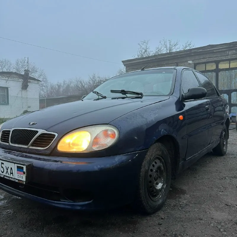 Донецк продам sens 1.3 учет днр постоянный, укр документы и номера. хозяин на связи, готов к переоформлению. брал как авто для работы, 20.11.2025 были поменяны: масло в коробке, масло в двигателе, масляный фильтр, диск сцепления, поставил абсолютно новую зимнюю резину. музыка ( магнитола и сзади 2 динамика ) хорошая тяга для этого двигателя. состояние по кузову видно. цена 95.000 рублей торг. 79498056432 📞 звоните: +7(949)8056432 - фотография - 2