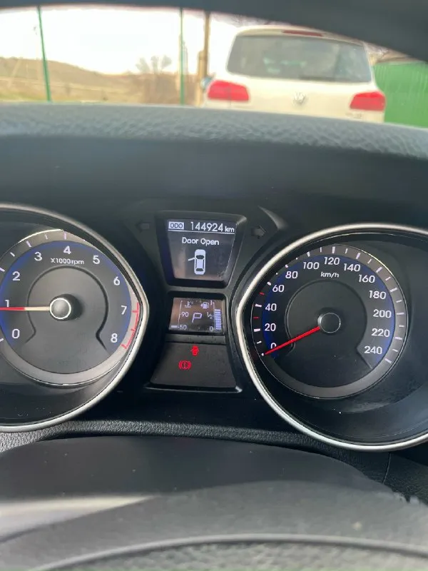 Продам hyundai i30, в отличном состоянии все подробности по телефону +79493560267 цена 1милион 📞 звоните: +7(949)3560267 - фотография - 2