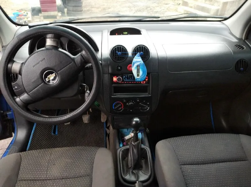 Продам авео 2006г, обьем 1.5,с кондером, цена 320т. р. 79493290856,осмотр старобешего 📞 звоните: +7(949)3290856 - фотография - 5