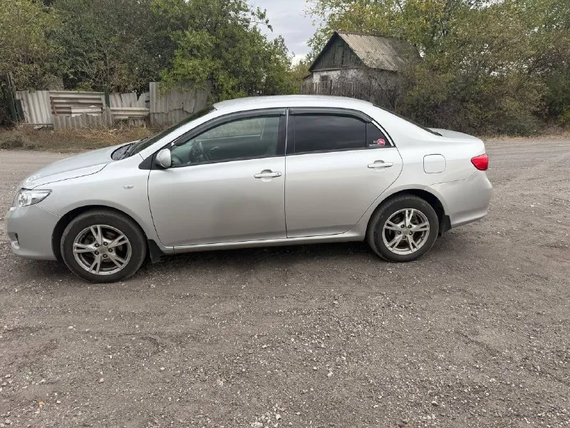 Продам срочно ‼️ toyota corolla e150 2008г самая надежная. 1.6, мкп 5-ти ступка. машина хороша для своих лет. пробег на автомобиле 185000. в автомобиле работает все, по интересующим вопросами звоните по телефону +79494233739 г. макеевка машина на ходу каждый день катаюсь 920 + хороший торг быстрым 📲 tg: @all_whw 📞 звоните: +7(949)4233739 - фотография - 7
