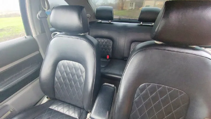 Продаётся авто в достойном состояние ! полностью обслужен !!! цена 700 т. р. хороший торг будет реальному покупателю !!! находиться в старобешево. +79493767984 в ваз. volkswagen вееtlе 2004 года пробег 131 км. коробка автомат. 2 л. в комплекте резина хорошая зима -лета. !!! 📞 звоните: +7(949)3767984 - фотография - 7