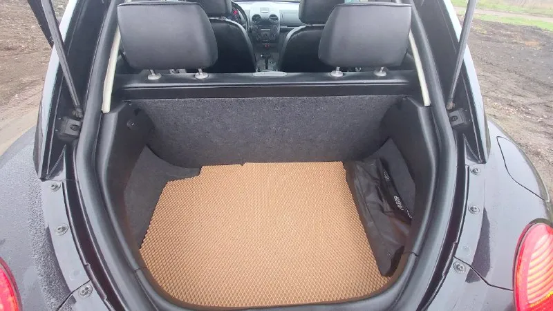 Продаётся авто в достойном состояние ! полностью обслужен !!! цена 700 т. р. хороший торг будет реальному покупателю !!! находиться в старобешево. +79493767984 в ваз. volkswagen вееtlе 2004 года пробег 131 км. коробка автомат. 2 л. в комплекте резина хорошая зима -лета. !!! 📞 звоните: +7(949)3767984 - фотография - 9