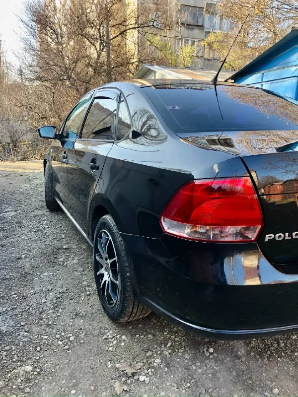 Продам - volkswagen polo 2012 бензин 1,6 (105л. с), автомат пробег 274 тыс. 2 хоз. за все время ! не такси!!! цена - 729.000 ₽ торг присутствует хорошая комплектация : -4 эл. стеклоподъемника -обогревы передних сидений, зеркал, заднего стекла -кондиционер -сенсорная магнитола -камера заднего вида -отличный линзованный свет по технике все хорошо, есть моменты по лкп все вопросы по +79498063646 📞 звоните: +7(949)8063646 - фотография - 4