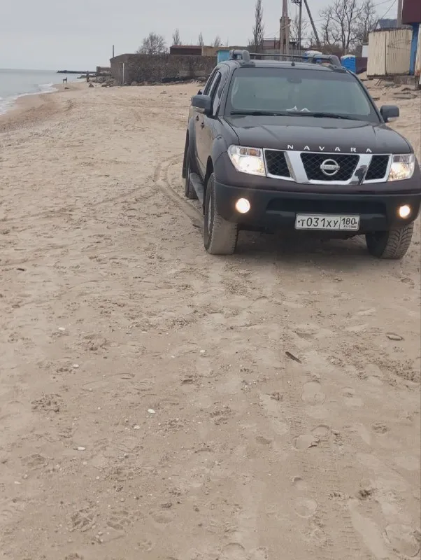 Продам внедорожник nissan навара 2011 г а, пробег 260т км 2,5 турбо на отличном ходу богатая комплек... - фотография