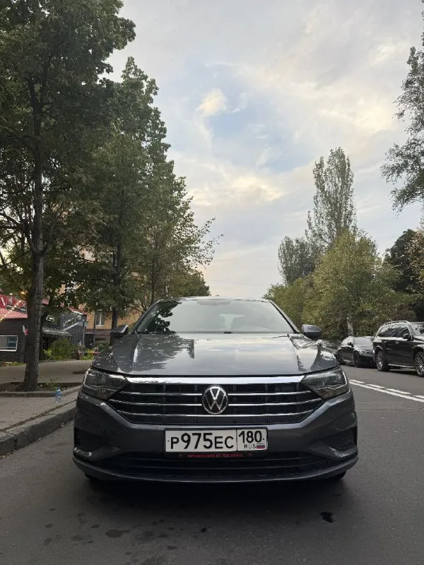 Volkswagen jetta 7 рестайлинг 2021 год (9й месяц) 1.4 (150 л. с.) пробег : 96,000 км. автомат aisin... - фотография