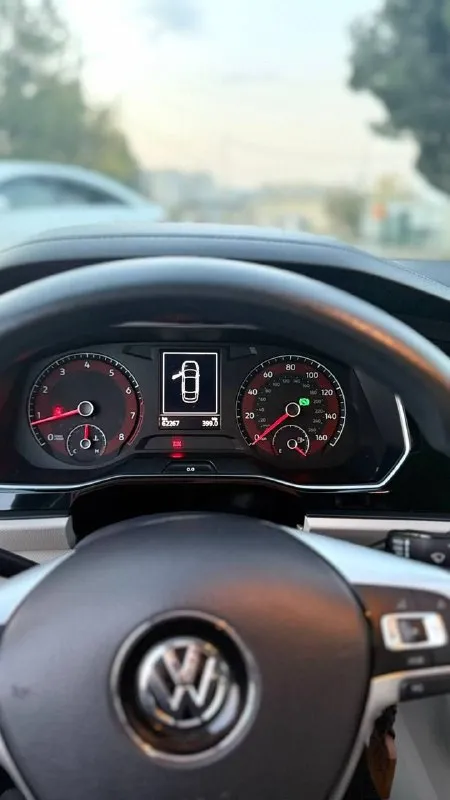 Volkswagen jetta 2019/06 года выпуска 3vwcb7bu8km220158 автомобиль находится в грузия 🇬🇪 ! цена под ключ в рф 🇷🇺 растаможкой, утиль сбором, эптс: 1.5🍋 по курсу 💵 на сегодняшний день. привожу за свои деньги 💴 ❗️ • двигатель: 1.4 150л. с • пробег:62000 тыс. км привезем абсолютно любой автомобиль 🚗 под ваш бюджет 💰 🤙 телефоны для связи: +79495639166 - евгений наш телеграм 😌 канал: 📲 tg: анна 📞 звоните: +7(949)5639166 - фотография - 9