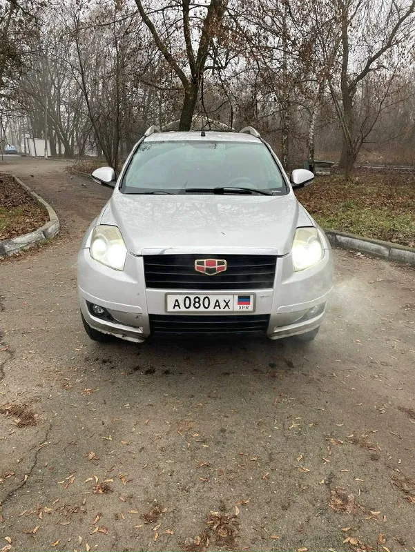 Продам geely emgrand x7 (китайский аналог toyota rav4) 2л механика, 2014г, 178000 км пробег. газ/бен... - фотография