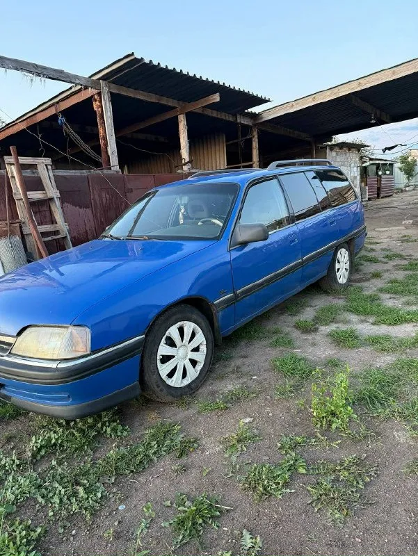 Продам! opel омега 1992 года объём двигателя 2л! машина в исправном состоянии. стоит газ евро 4. для... - фотография
