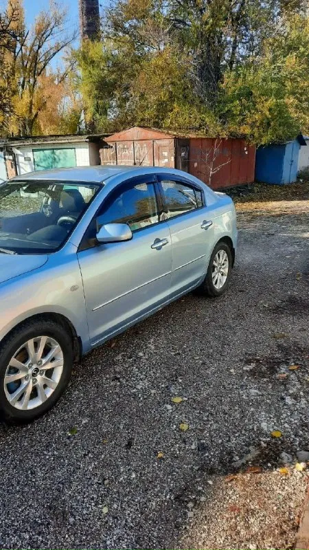Mazda 3,1.6,пробег195тыс, пробег родной, механика, кондиционер, подогрев сидений, электроника рабоча... - фотография