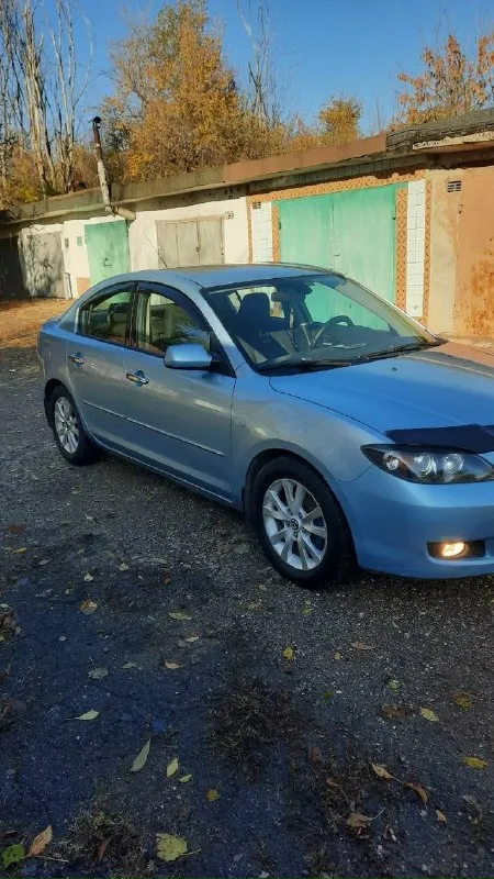 Mazda 3,1.6,пробег195тыс, пробег родной, механика, кондиционер, подогрев сидений, электроника рабочая, не крашена, резина зима лето, два ключа, двигатель в идеале, ходовая в отличном состоянии, салон ухожен. цена:530000р, торг у капота. тел:+79493360440 📞 звоните: +7(949)3360440 - фотография - 5