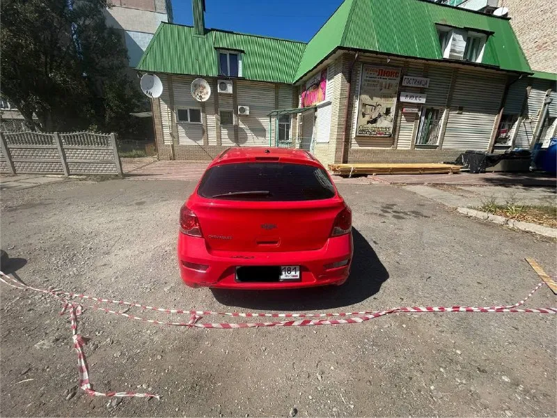 Продам 🚨 650 000 р. автомобиль chevrolet круз 2012 год (рестайлинг ), 1.8 л, . косяки на фото видно. автомобилем владею почти 2 года. много что поменяно. все вопросы по телефону. +79592187792 быстрым, обоснованный и хороший торг!! 📞 звоните: +7(959)2187792 - фотография - 2