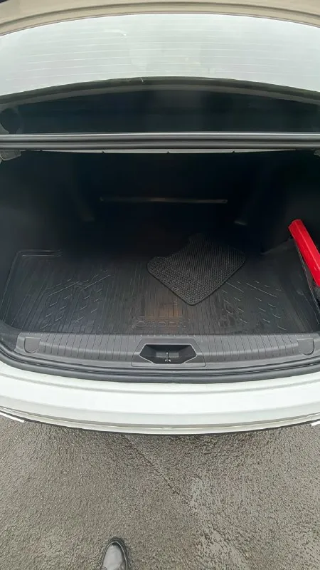 Продам omoda s5 1.5 classic - 2024 год; - пробег 16 000 - 2 комплекта резины - днище, арки, пороги обработаны; - тонировка. автомобиль был куплен в салоне г. донецк ( левобережная). прошел только 0 и 1-е то. автомобиль на гарантии 100 000 пробега или 3 года. осмотр в макеевке цена 1 700 000, разумный торг у капота! +79493395001 📞 звоните: +7(949)3395001 - фотография - 7