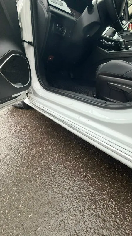 Продам omoda s5 1.5 classic - 2024 год; - пробег 16 000 - 2 комплекта резины - днище, арки, пороги обработаны; - тонировка. автомобиль был куплен в салоне г. донецк ( левобережная). прошел только 0 и 1-е то. автомобиль на гарантии 100 000 пробега или 3 года. осмотр в макеевке цена 1 700 000, разумный торг у капота! +79493395001 📞 звоните: +7(949)3395001 - фотография - 8