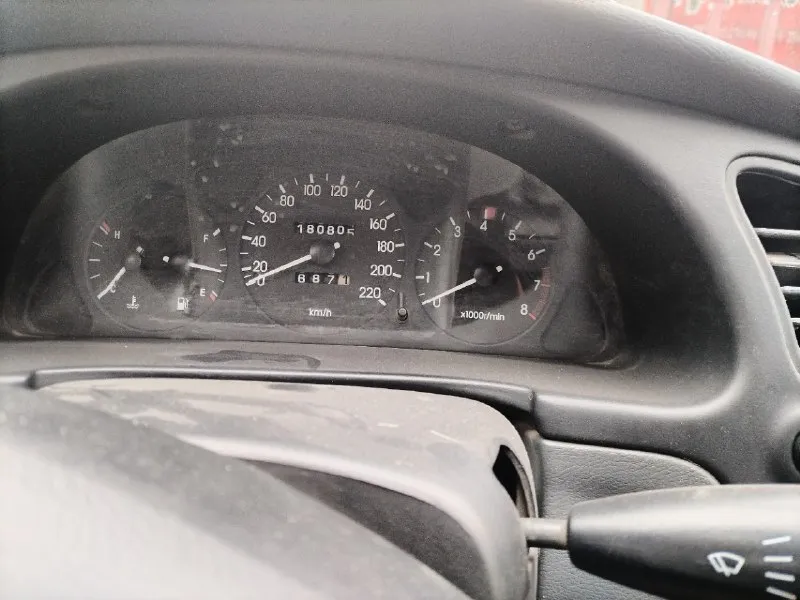 Продам с гос номерами. год выпуска 2009. в хорошем состоянии, все во время обслуживалось. родной пробег 180тыс. в родном окрасе (кроме порогов и переднего правого крыла). хорошая комплектация кондиционер работает, летом заправляла. есть неплохая музыка. документы в полном порядке, оформление без проблем. никаких дтп не было, по кузову есть нюансы их на фото видно! всё работает как часики, коробка не пинает, масло не жрёт. цена 170 тыс рублей - торги и всё остальное - при встрече! +79591468154 г. луганск 📞 звоните: +7(959)1468154 - фотография - 6