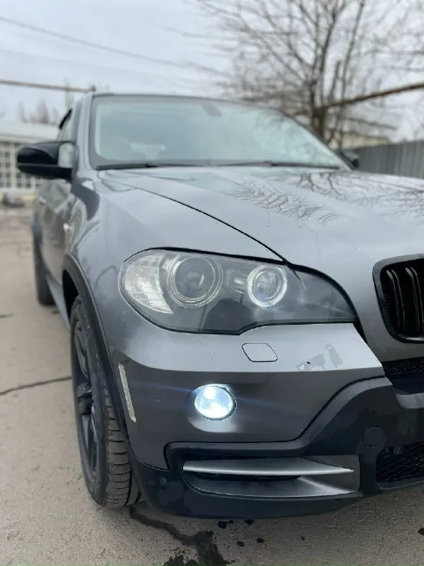 Bmw x5 e70 2008 год 3.0 | 264 л. с 5uxfe43568l027156 живой по технике х5, на полнейшем ходу с чистыми документами, без расчетов по базе, без криминала. салон чистый, приятный. по ходовой, подвеске без проблем, сел поехал куда глаза глядят. юридически чистый. я хозяин. любое переоформление.4 зонный климат, полный электропакет, электро регулировка руля, сидений, понорама, подогревы руля, сидений, камера заднего вида. без единой ошибки, все работает торез цена: 1.370.000 рублей торг контакты: +79497435148 📞 звоните: +7(949)7435148 - фотография - 9