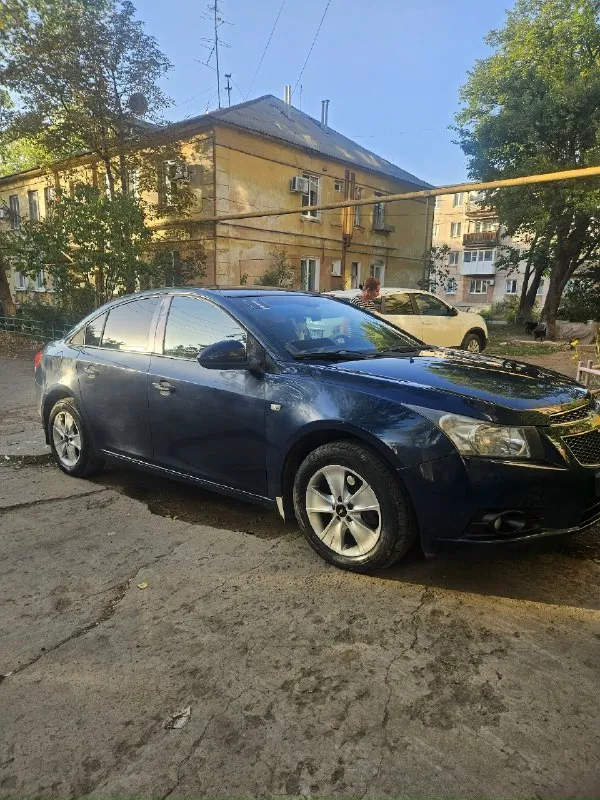 Продам chevrolet круз 11 года машина в хорошем состоянии без дтп в родном окрасе делать не чего не н... - фотография